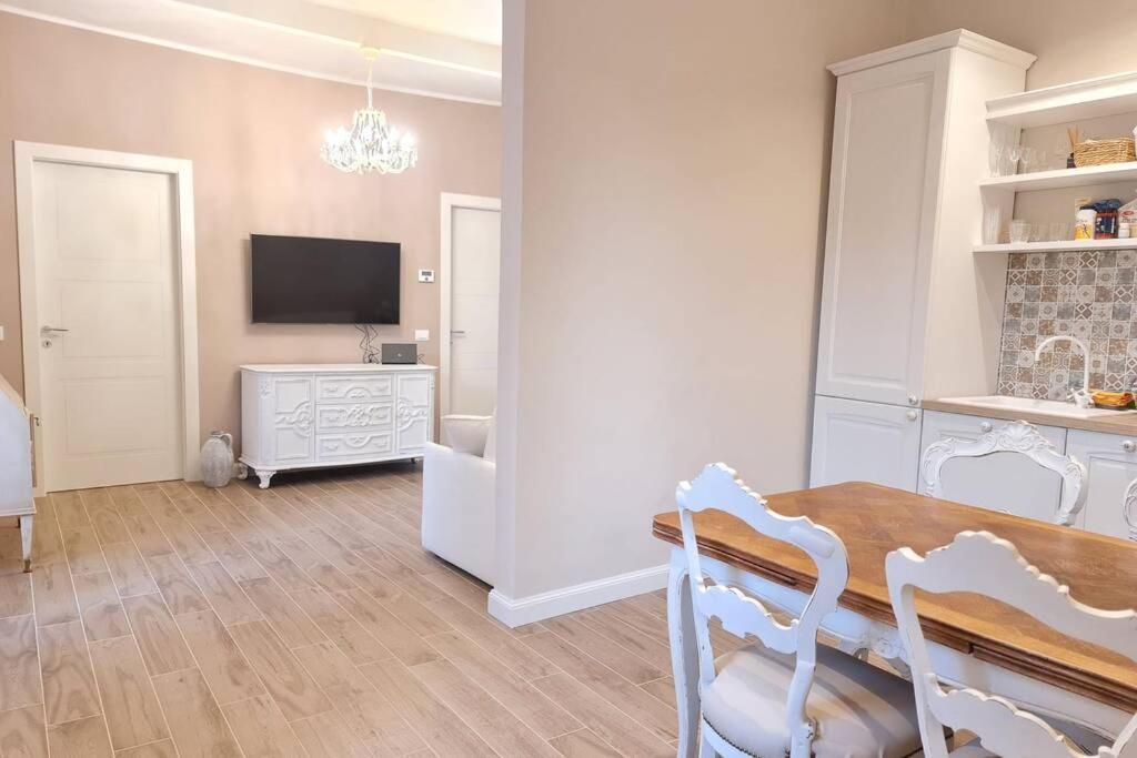 Maison Marina_Pavia San Michele Centro Storico Екстериор снимка